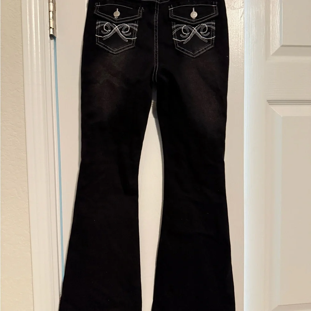 SHEIN Classic Black Flare Jeans - Picture 3 of 3
